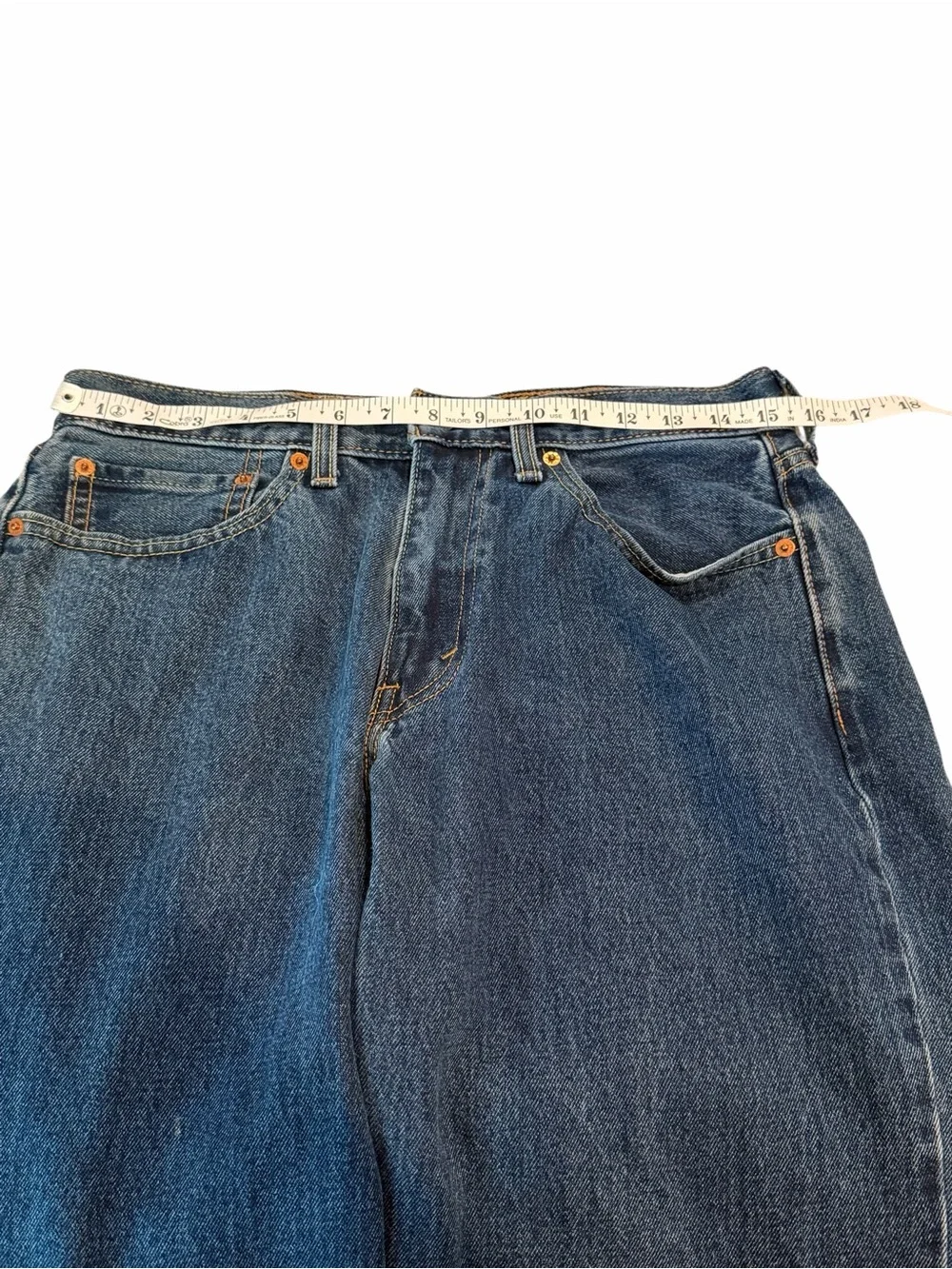 Levi’s 550 Relaxed Fit Jeans Medium Wash 31x32 100% Cotton Denim